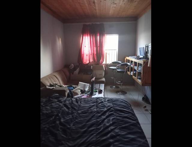 4 BEDROOM PROPERTY TO RENT IN MARLANDS